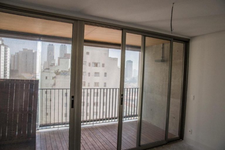 Apartamento á venda Rua Calixto da Mota em São Paulo SP