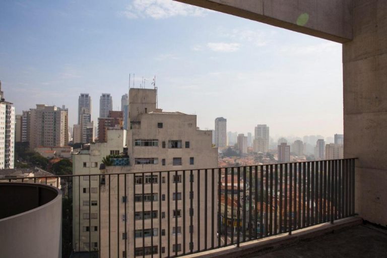 Apartamento á venda Rua Calixto da Mota em São Paulo SP